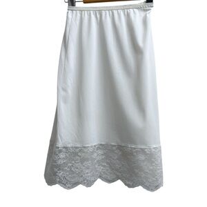 Vassarette White Lace Trim Slip Mini Skirt